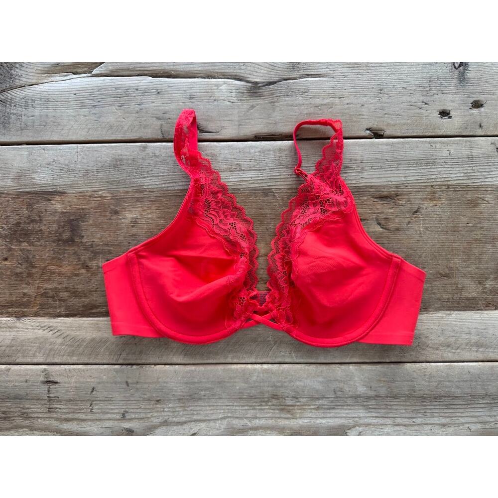 SOMA Vamp Red 34D Essentials Unlined Plunge With Lace Trim Underwire Bra